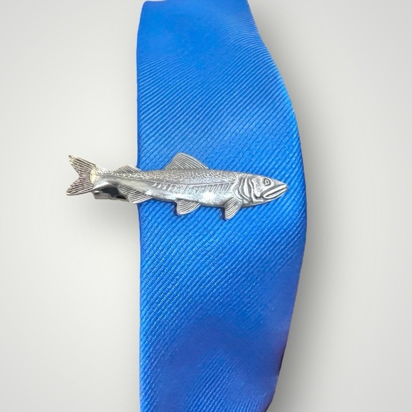 Fish Tie Clip/Bar Imported From Japan Amazing Craftsmanship Christmas Gift New - Picture 2 of 14